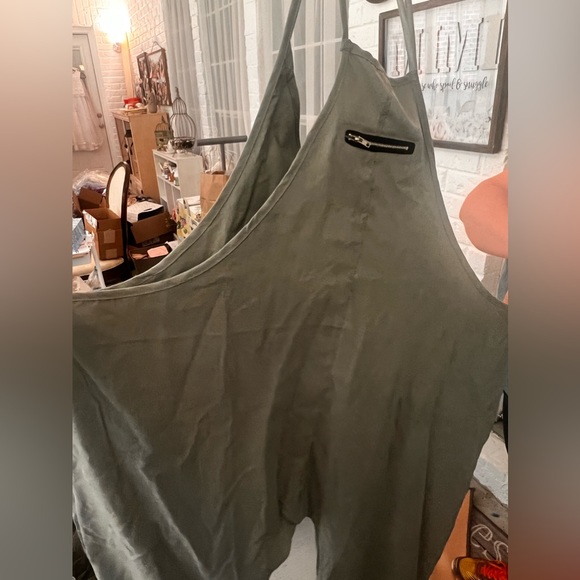 25% off listed price. Plus size green baggy overalls. No zippers or buttons. - Picture 2 of 2